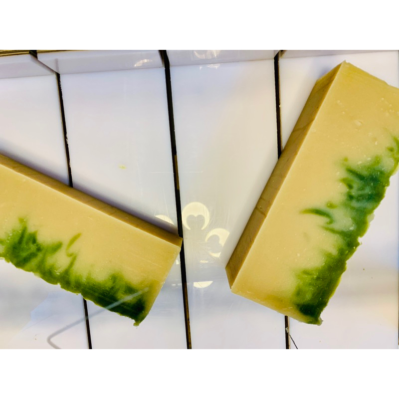 xà bông tắm hữu cơ: khổ qua, hương thảo, tràm trà.....