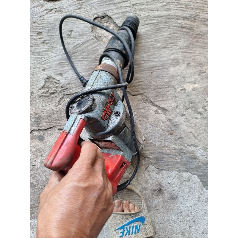 Máy khoan 2 chức năng HILTI TE17 Mũi cài sds plus ruột đồng 100% hàng nhật bãi điện 100v