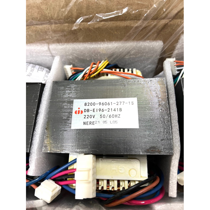 BIẾN ÁP AMPI DÂY ĐỒNG 220V  500W  XEM PHẦN MÔ TẢ ĐỂ BIẾT CHI TIẾT