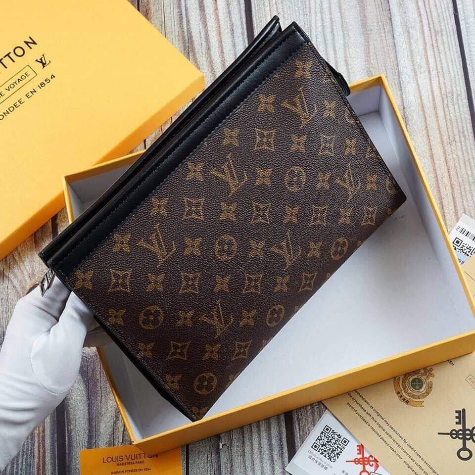 Ví cầm tay nam GC LV dáng vuông size 26 da pu cao cấp mẫu mới