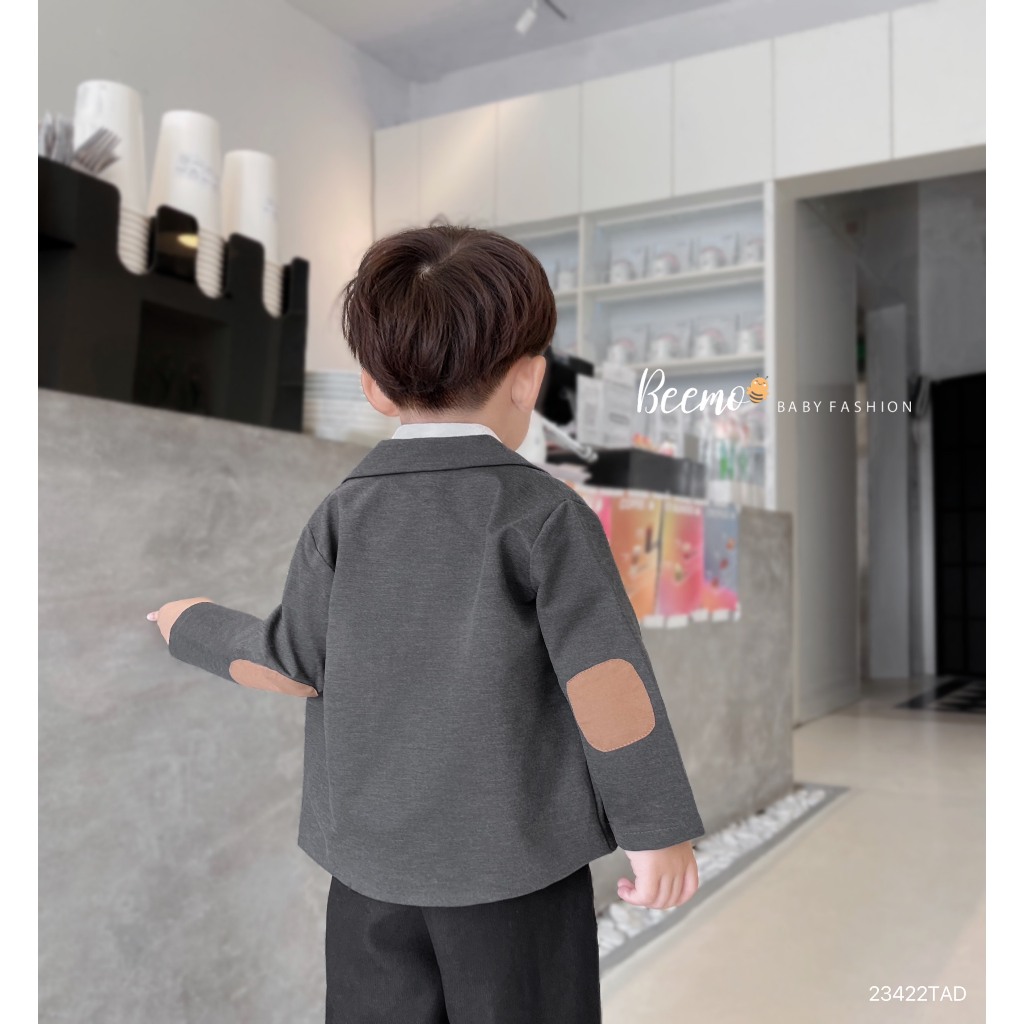 Áo vest dài tay Beemo cho bé trai, 4 khuy, đáp khuỷu tay cá tính, vải kaki đứng form, mặc sự kiện 23422TAD