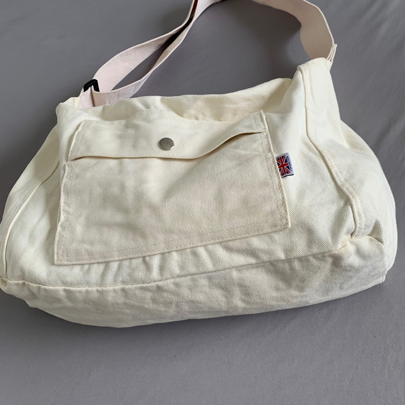 Đeo chéo phom to có zip