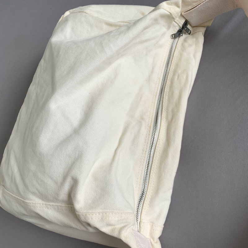 Đeo chéo phom to có zip