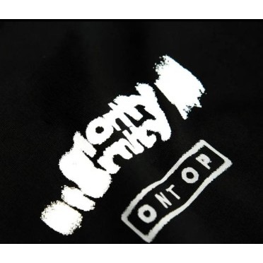 Áo thun ONTOP Cotton 250gsm Unisex Tay Lỡ Nam Nữ