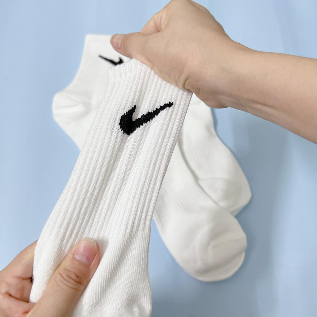 Tất Vớ Cổ Lửng Nam Nữ N.i.k.e Cotton Phong Cách Hàn Quốc Chất Liệu Cao Cấp