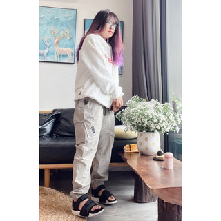 Quần jogger gió