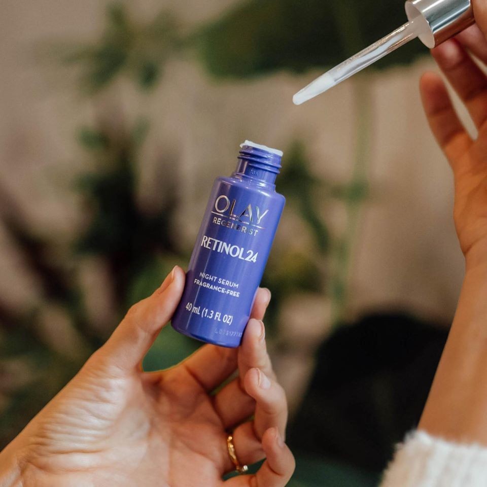 Tinh chất dưỡng da ban đêm Olay Retinol 40ml