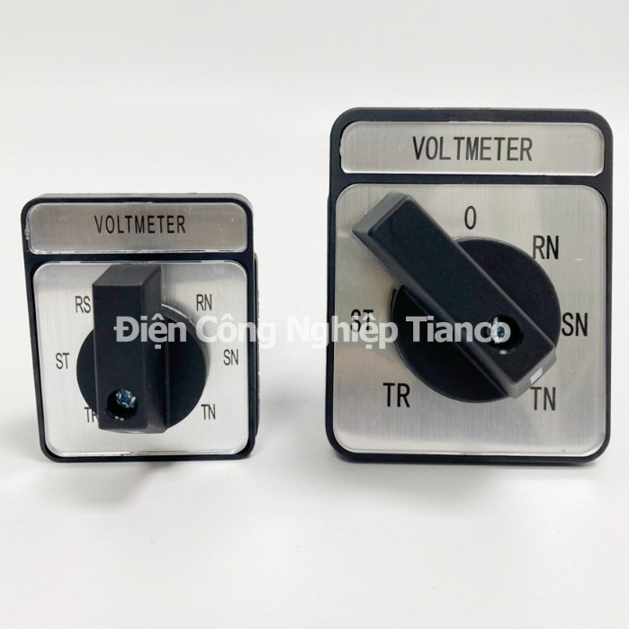 Chuyển mạch volt & Ampe LW26-20A KT 48x60mm KT 64x80mm