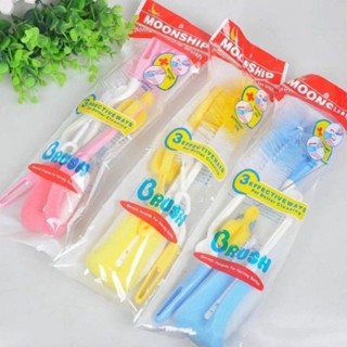 bộ cọ rửa đa năng gồm bốn món 2 cọ nhỏ  2 cọ lớn: bình sữa, ly, ca, cốc...