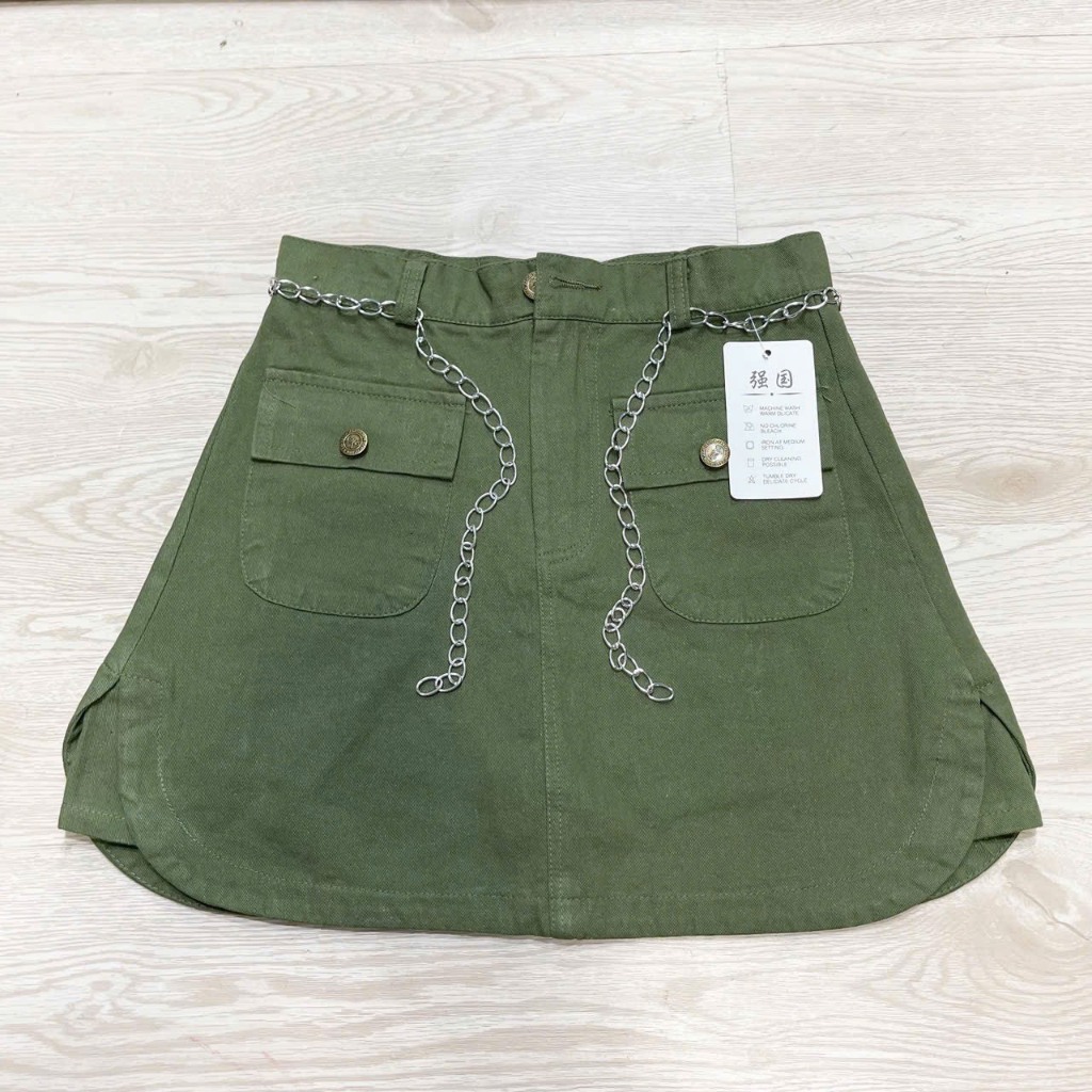 Váy Kaki vạt bầu thắt lưng xích hottrend