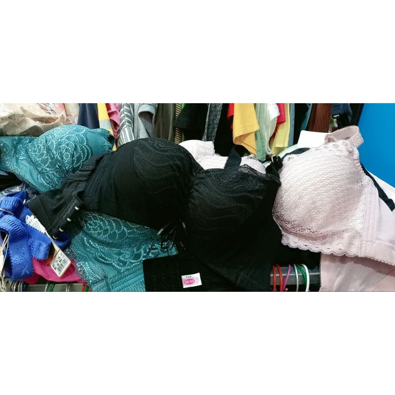 Áo ngực xịn xả lỗ