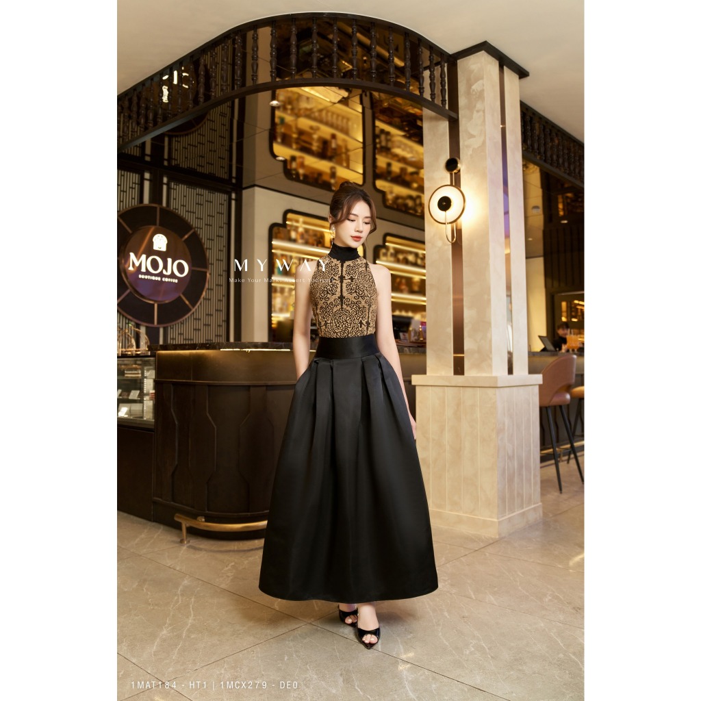 Áo Thun Cotton Nữ Cổ Cao MY WAY Họa Tiết Sang Trọng 1MAT184 HT1