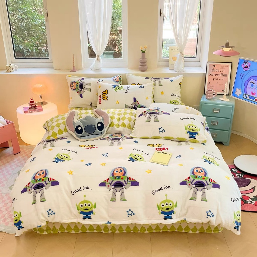 Bộ 4 Món Vỏ Chăn Ga Gối Nỉ Nhung Siêu Mịn Họa Tiết Disney Land