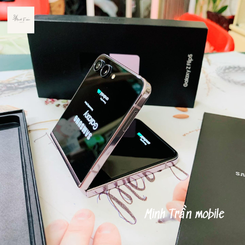 Samsung galaxy Z Flip 5 5G bản Chính hãng ram 8/256Gb đầy đủ chức năng BH 12 tháng