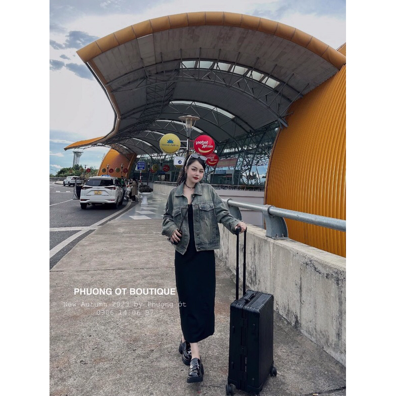 ÁO BÒ THÊU CHỮ HOT HIT