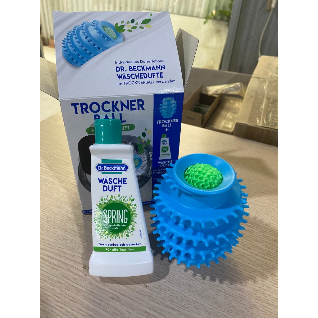 Bóng giặt Sấy Chống Nhăn Quần Áo  Dr.Beckmann Trockner Ball 50ml cho quần áo giặt sạch hơn, làm mềm vải