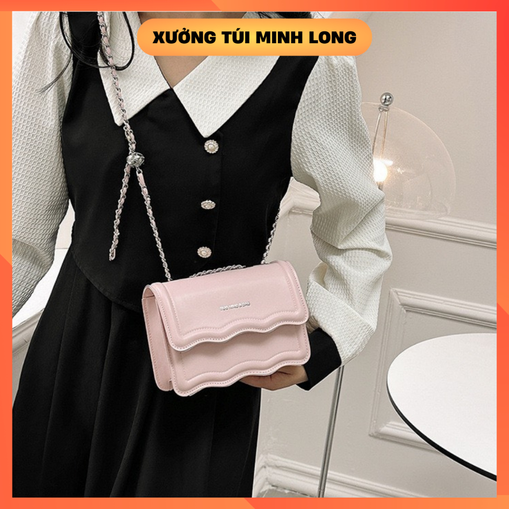 Túi xách đeo vai đeo chéo hình vuông cỡ nhỏ phối dây đeo sợi xích thời trang cho nữ DC0362