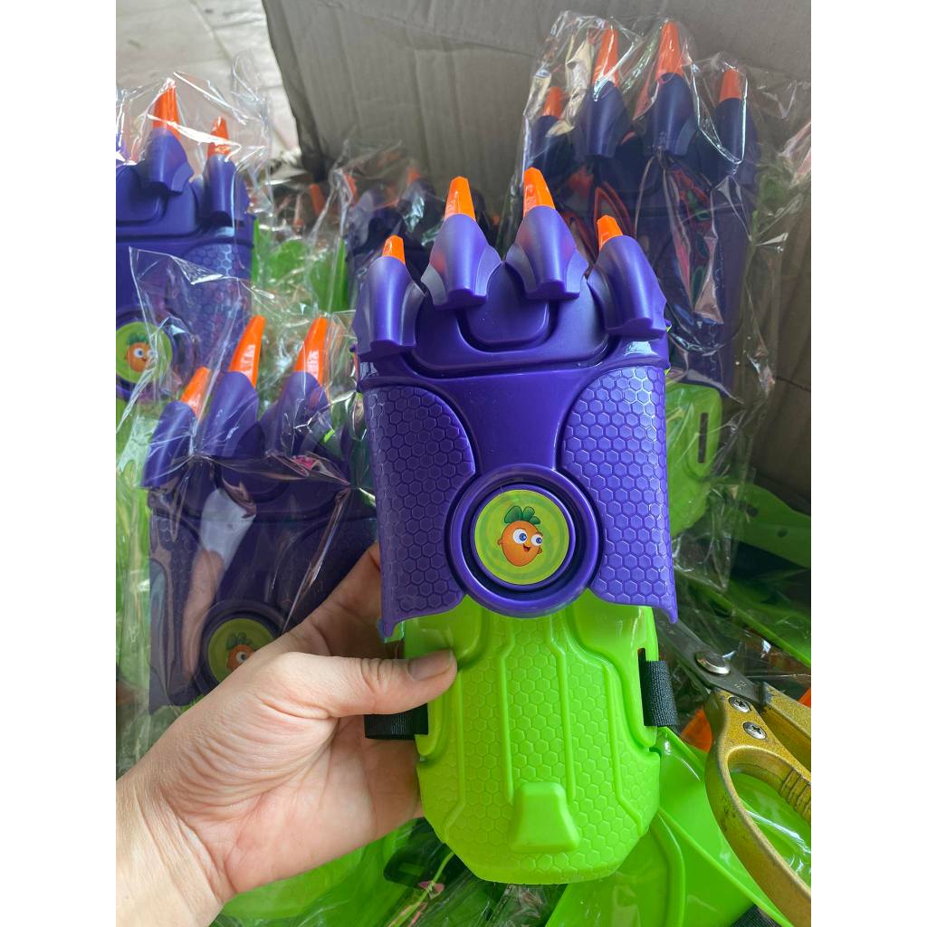 MÓNG VUỐT SÓI,ĐỒ CHƠI MÓNG VUỐT CÀ RỐT GIẢI NÉN HÌNH MÓNG VUỐT CÓ THỂ THU GỌN LÀM QUÀ TẶNG CHO BÉ