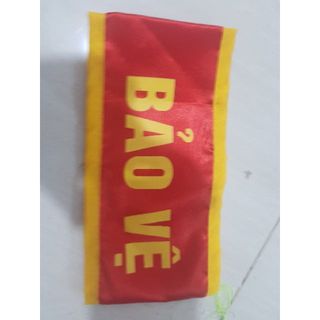Băng tay bảo vệ , trực ban