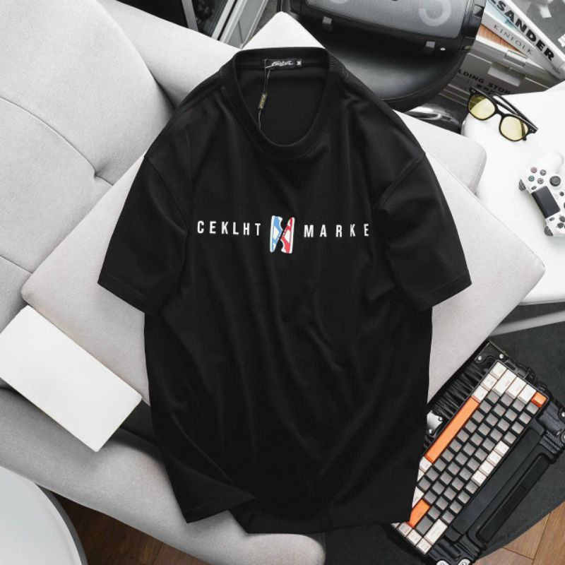 Áo thun nam oversize Marke