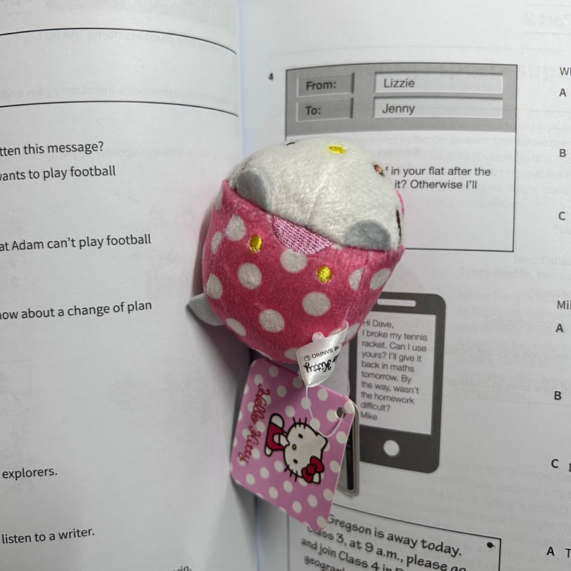 Móc khoá tsum tsum hello kitty