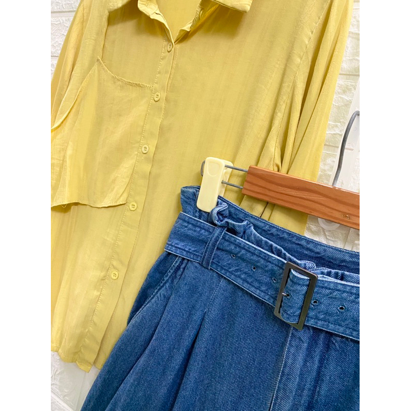 Áo sơ mi kiểu. Quần ống xuông rộng kèm đai. Số đo kèm trên ảnh. Tách ib ạ