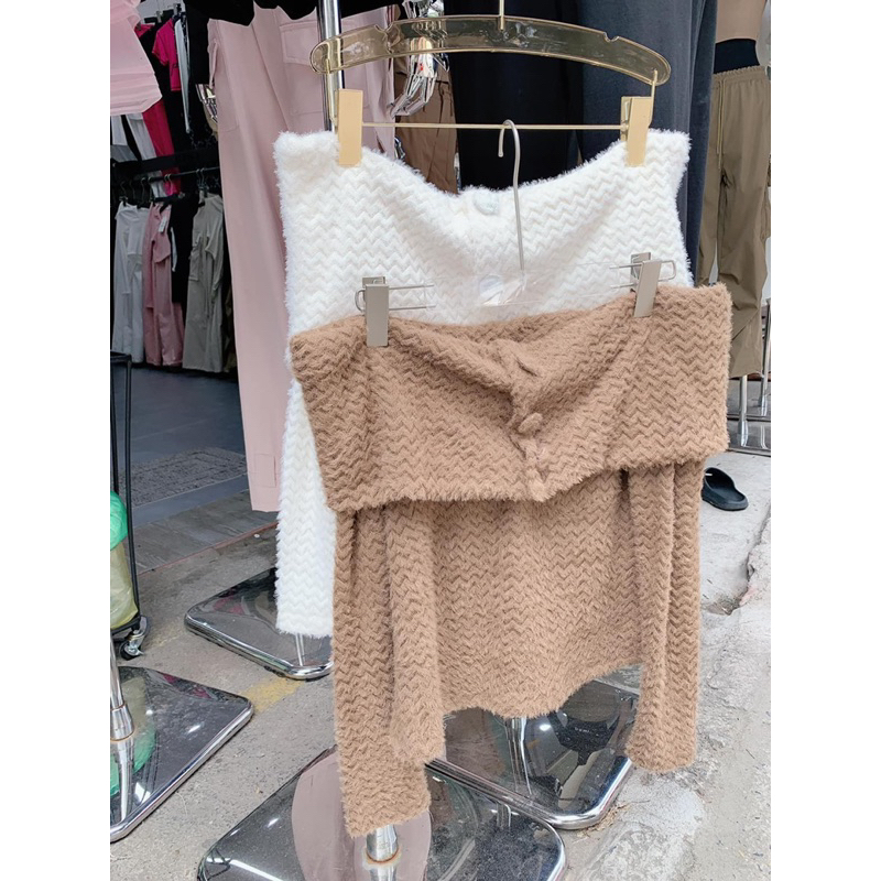 Áo len lông trễ vai cúc xinh xỉu