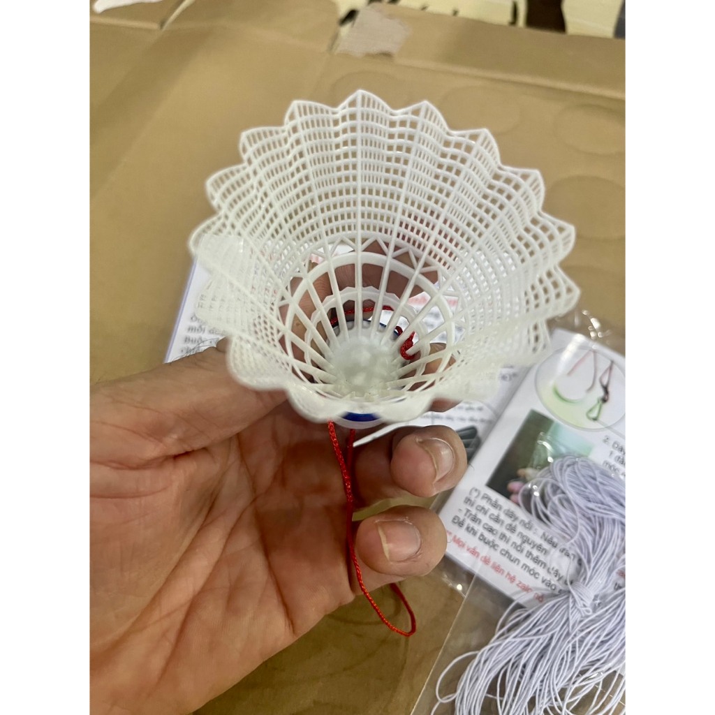 Trái Cầu Lông Nhựa + 2 Dây + Móc Treo - Tập Cầu Lông Tại Nhà