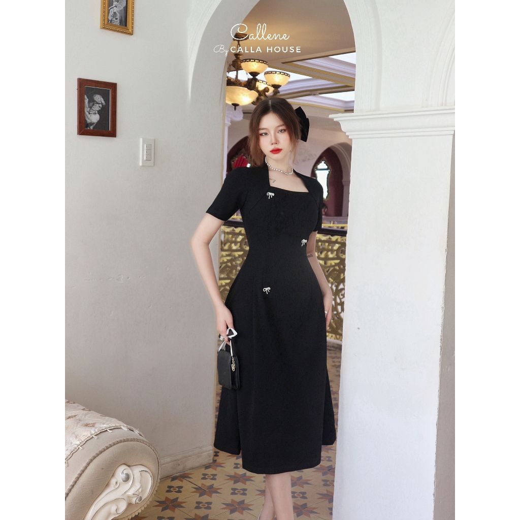 Đầm thiết kế cổ vuông dáng xòe tay ngắn đính tag nơ sang trọng