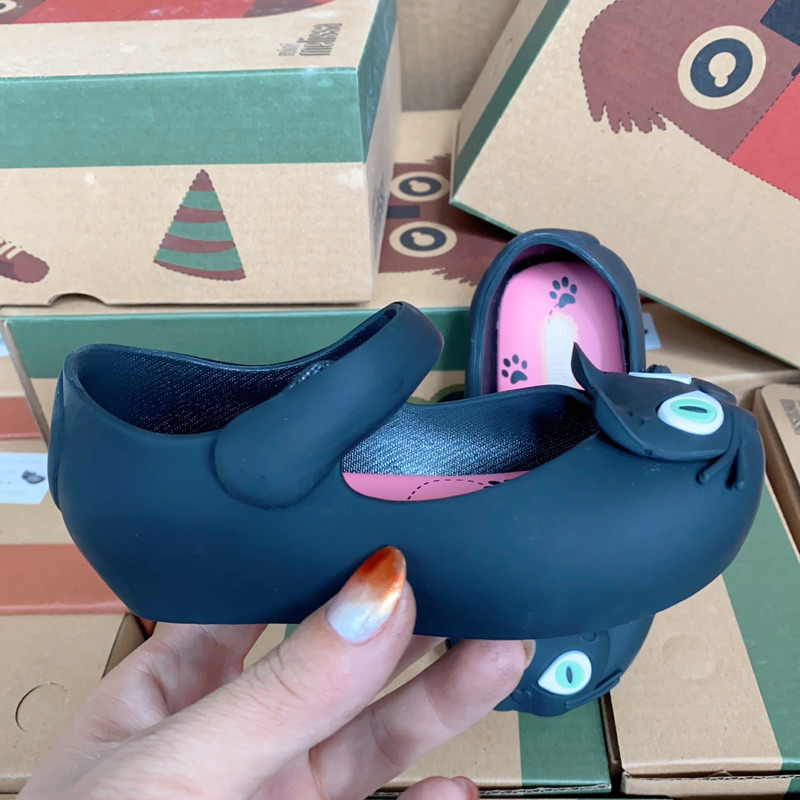 Giầy nhựa thơm melisa cho bé gái siêu mềm họa tiết mèo dễ thương cho bé từ 2-8 tuổi