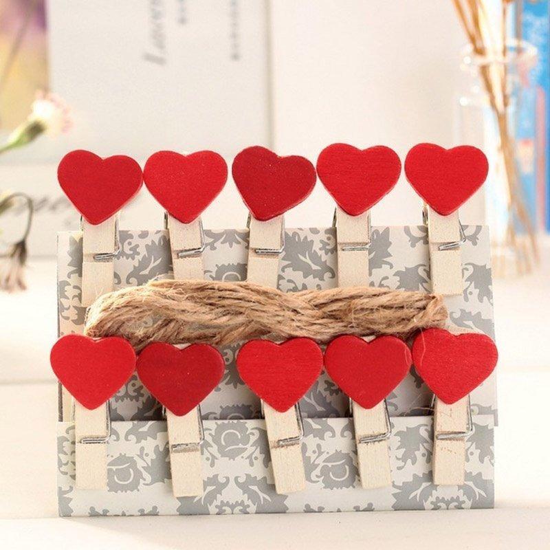 Kẹp gỗ mini hình trái tim màu đỏ dùng trang trí dây đèn led, ghim giấy, ảnh couple, văn phòng phẩm
