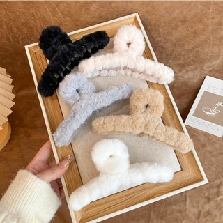 Kẹp tóc phối lông xù đáng yêu phong cách Hàn Quốc