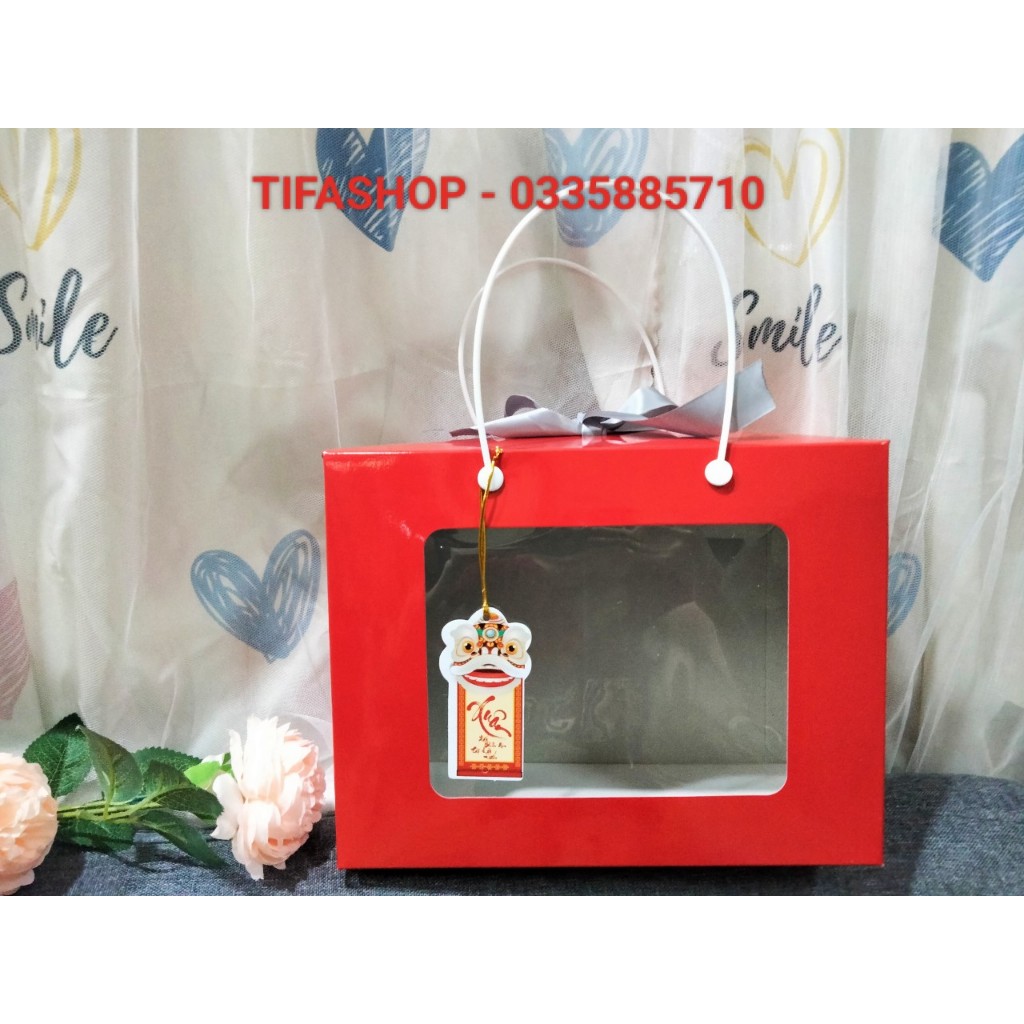 Hộp đựng quà kt 26x20x12,2cm tặng dịp lễ, tết, đựng mỹ phẩm, thực phẩm, bánh mứt,...có dán mica 1 mặt