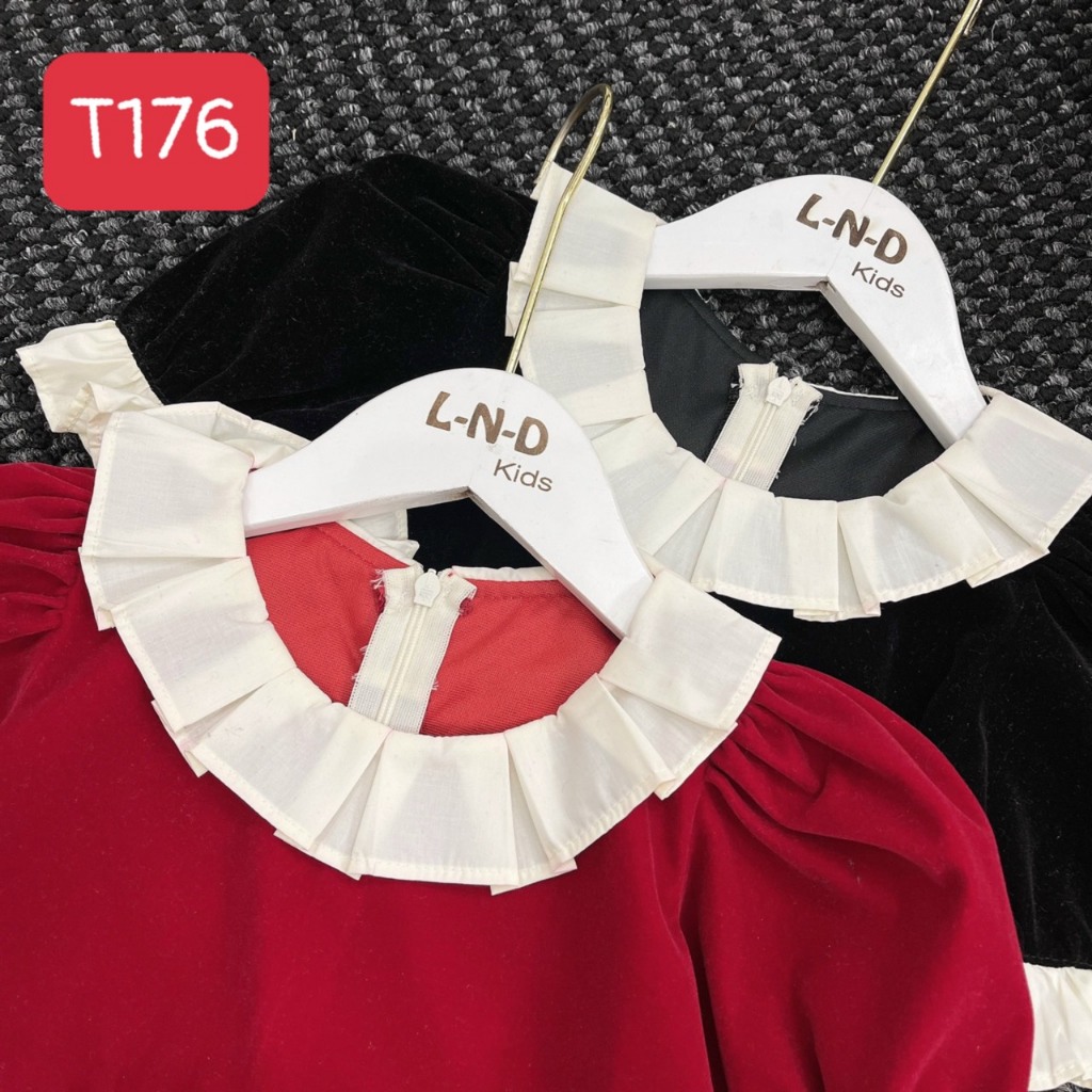 T176 Váy nhung cổ xếp ly họa tiết 2 nơ cho bé gái đang yêu