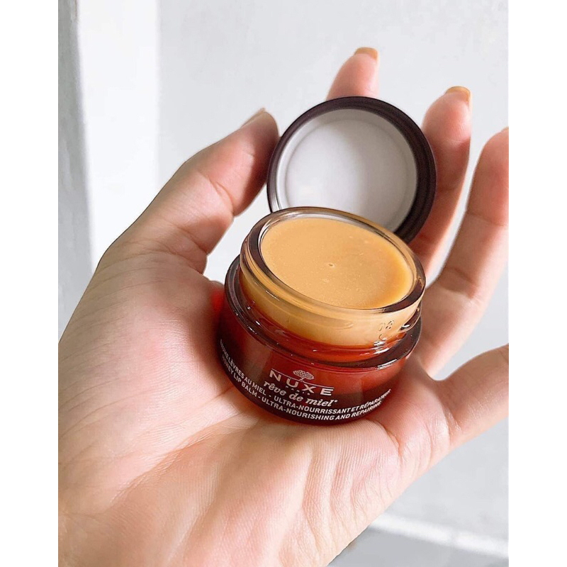 Hũ dưỡng môi nuxe