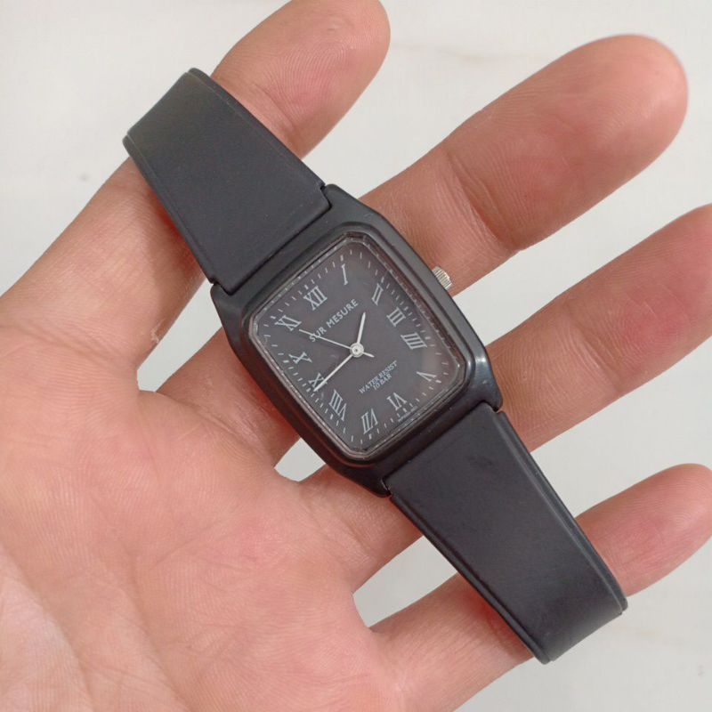 Đồng hồ si nam nữ mặt vuông tank hiệu SUR MESURE dây cao su ful đen