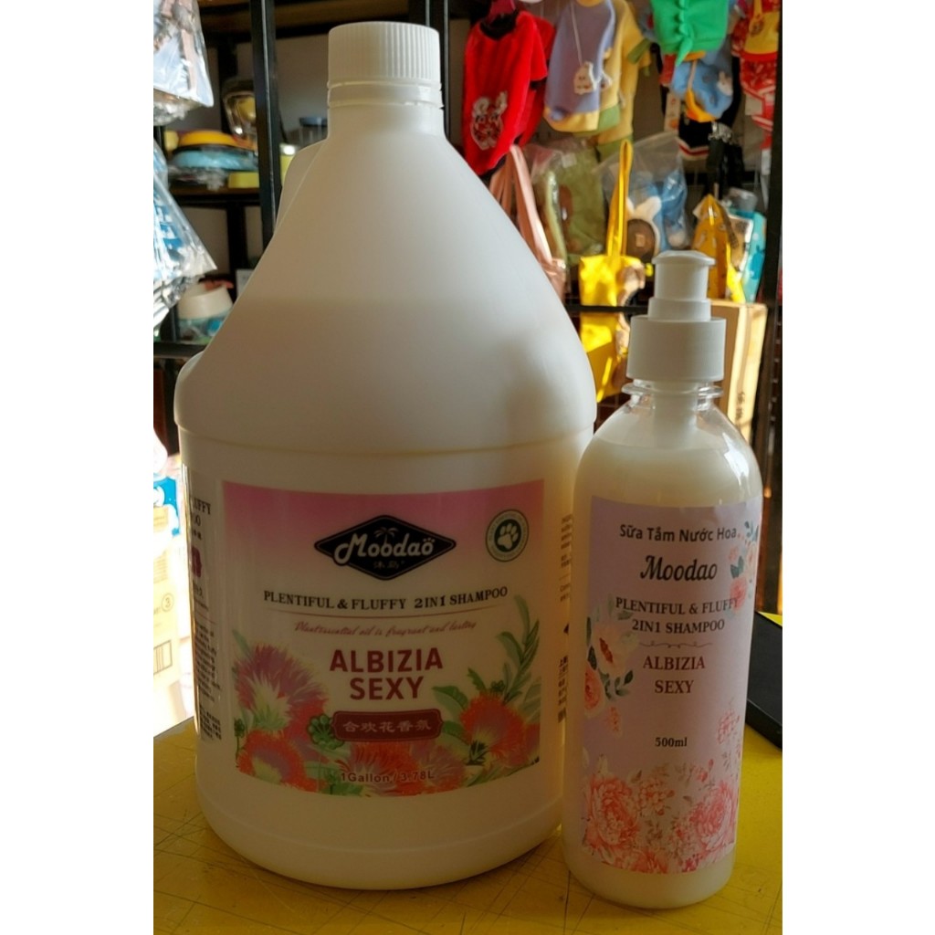 Sữa Tắm Nước Hoa Spa 2IN1 Moodao Chai Chiết - 500ml