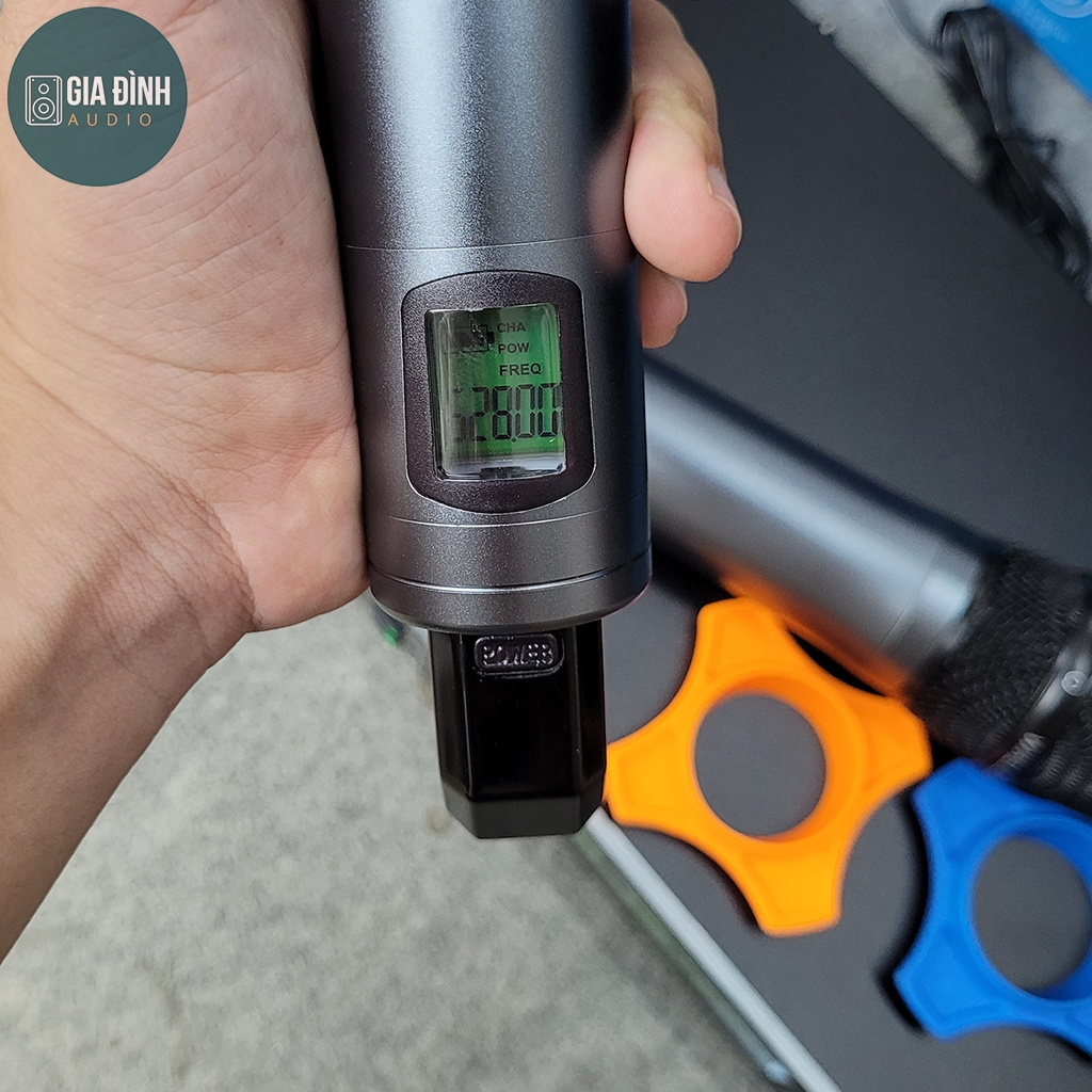 Micro không dây Shure UR32D năm 2023 - Nhập Khẩu Loại 1