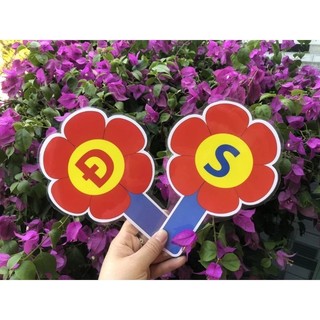 Thẻ hoa Đúng Sai, ép nhựa