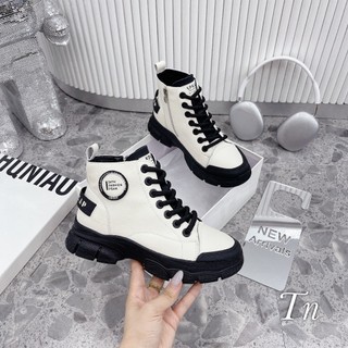Giày thể thao cao cổ qccc