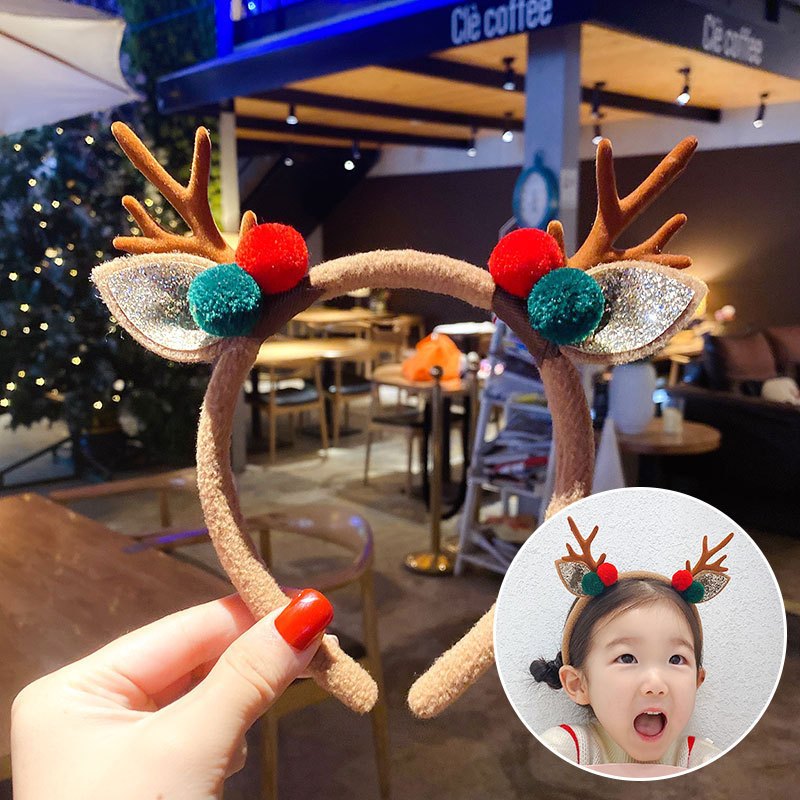 BĂNG ĐÔ, CÀI TÓC SỪNG HƯƠU TUẦN LỘC GIÁNG SINH DỄ THƯƠNG