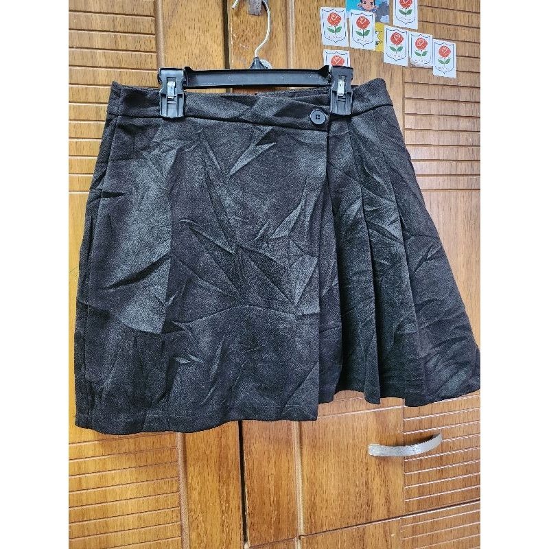 2hand. chân váy dạ xếp ly nửa lót quần eo 70. 72 dài 40cm. tl143