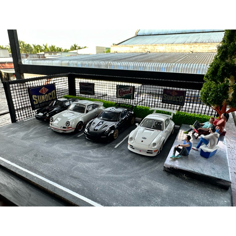 Diorama bãi đỗ xe Handmade cho xe tỉ lệ 1/64