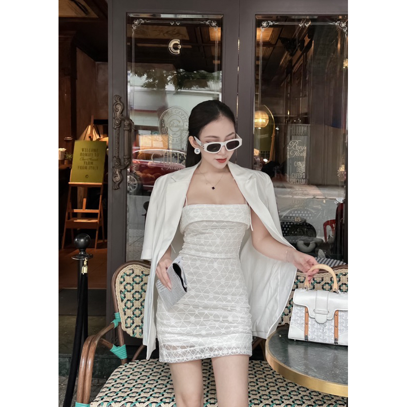 ĐẦM REN 2 DÂY + ÁO VEST - J05210