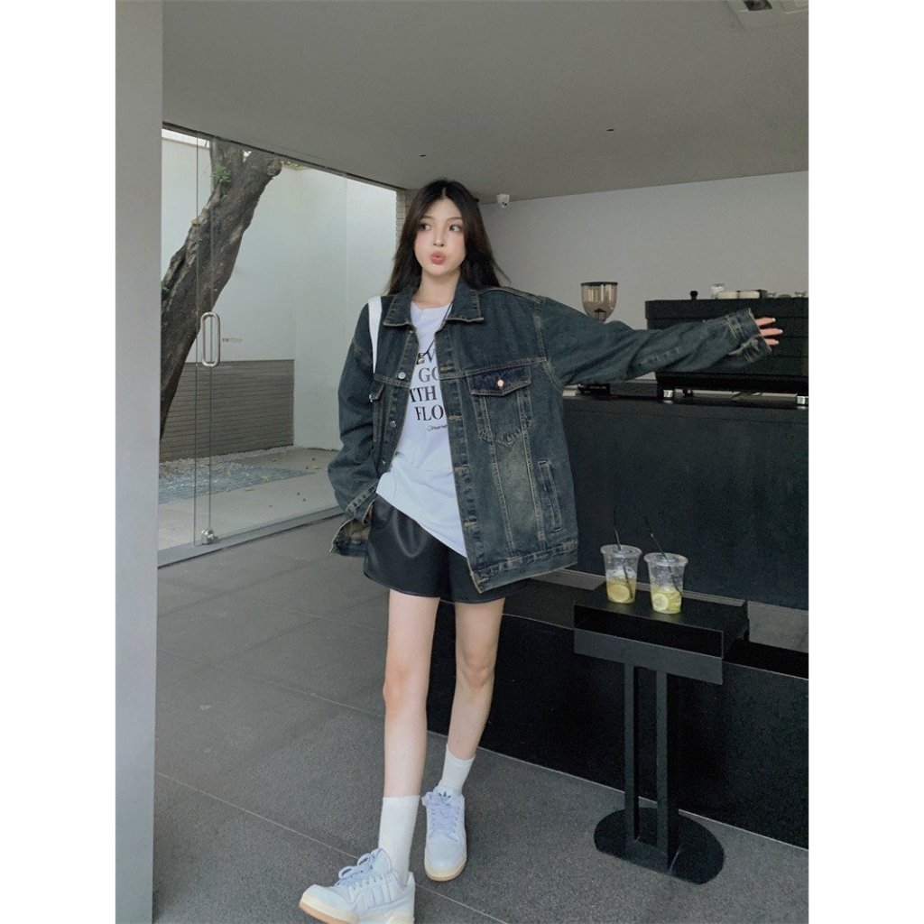 Áo khoác bò denim Unisex màu xanh wash rêu cá tính - Retrostyle.vn