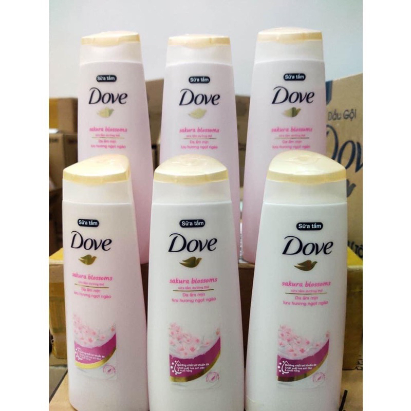 Sữa tắm dưỡng thể Dove Sakura Blossoms 200g