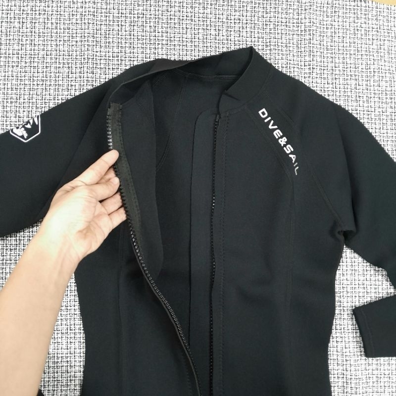Áo bơi giữ nhiệt cho nam dài tay dày 2mm D240002M cao su neoprene hiệu Dive & Sail