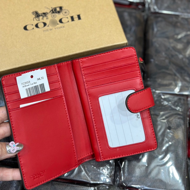 Ví coach medium khoá cài nữ