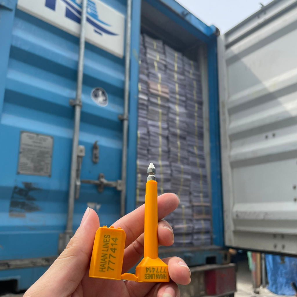 Giấy Báo Cũ 1KG khổ to nhất, báo cũ chọn, giá rẻ, đẹp, sạch, không rách nát, không ẩm mốc TIẾN PHÁT