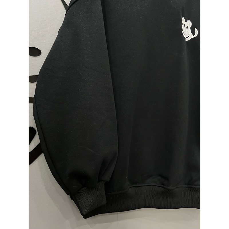 Áo nỉ sweater cổ cao hình xinh